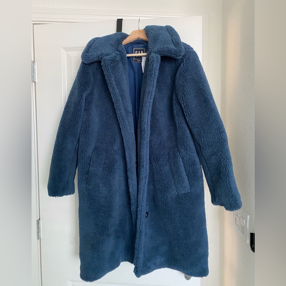 NWT GAP Blue Teddy Coat size M